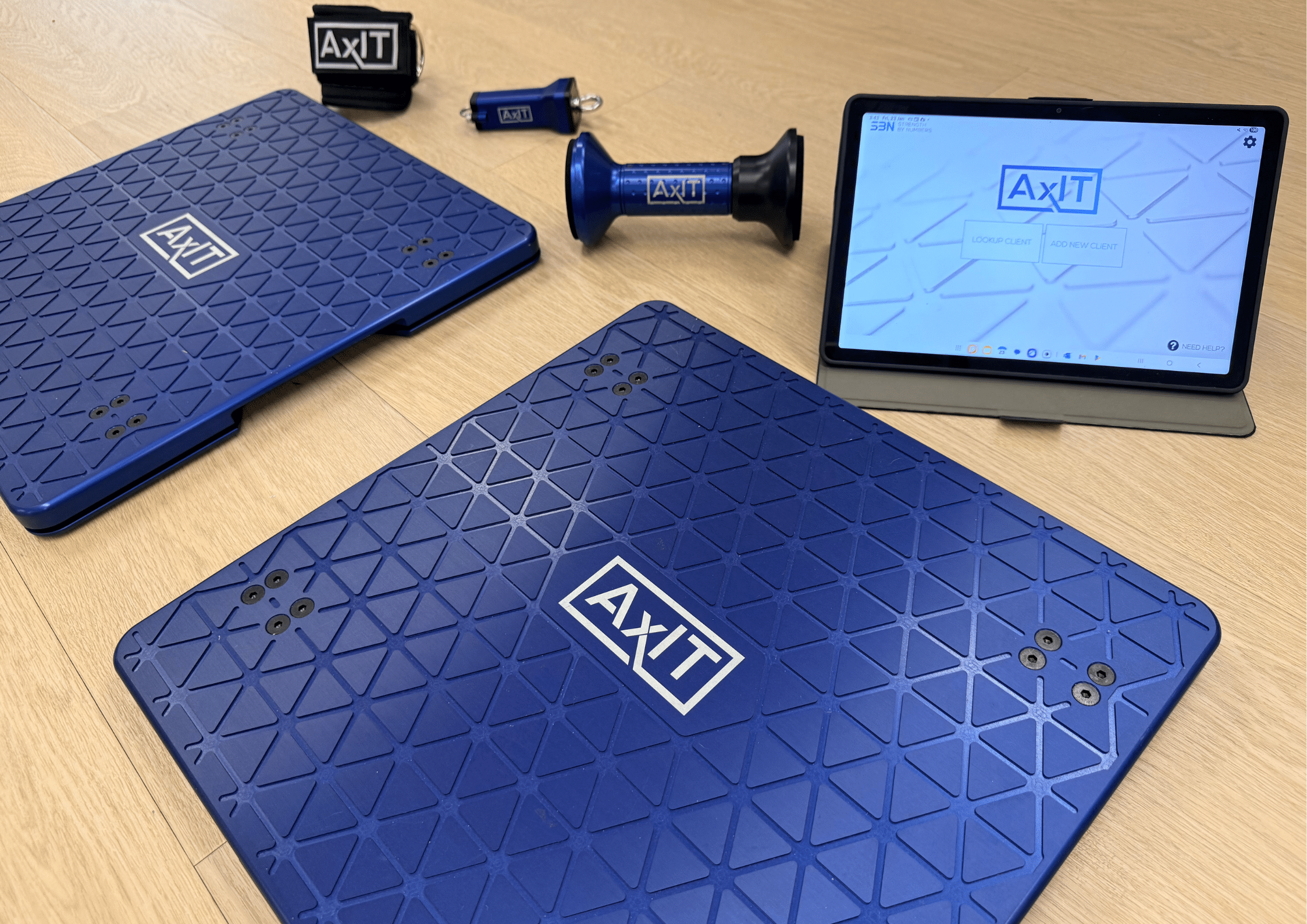 AxIT strength and force testing system in use