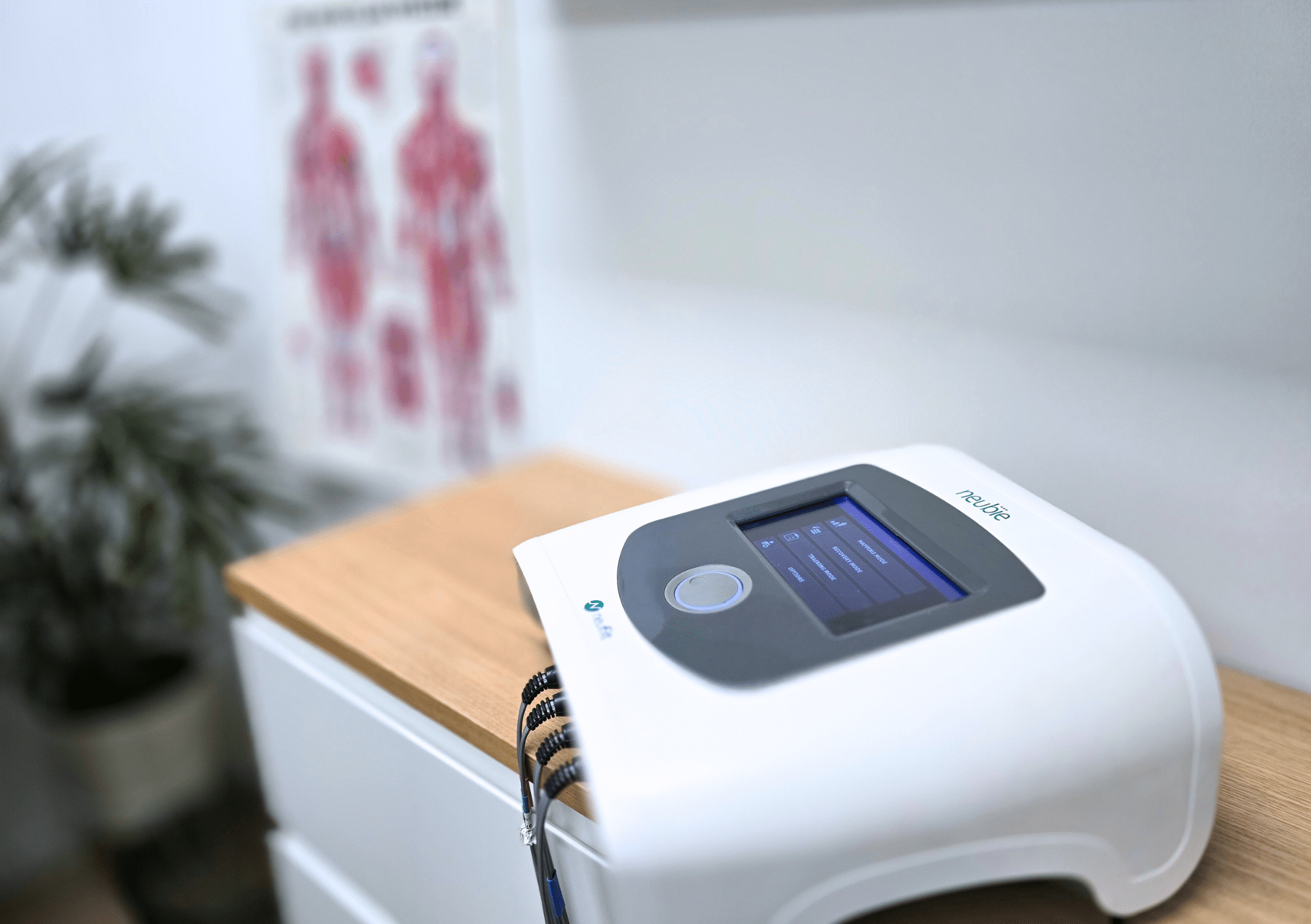 NEUBIE NeuFit neuromuscular stimulation device